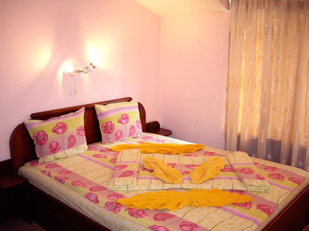 Family Hotel IV Velingrad Room photo